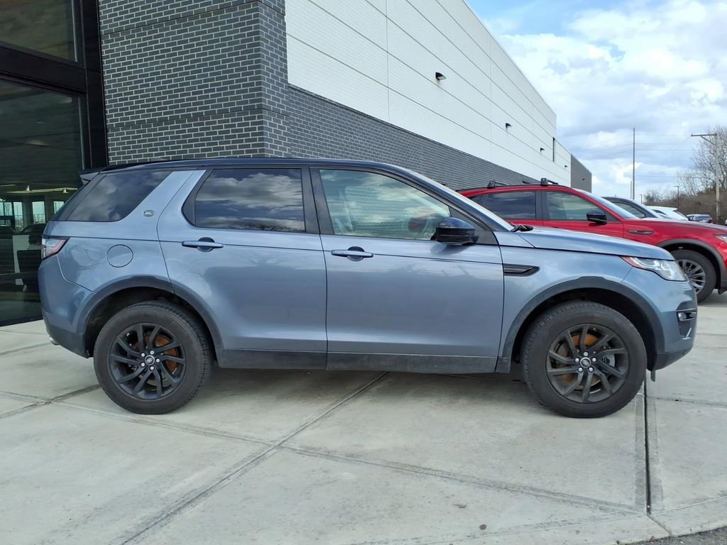 Used 2018 Land Rover Discovery Sport HSE image 8