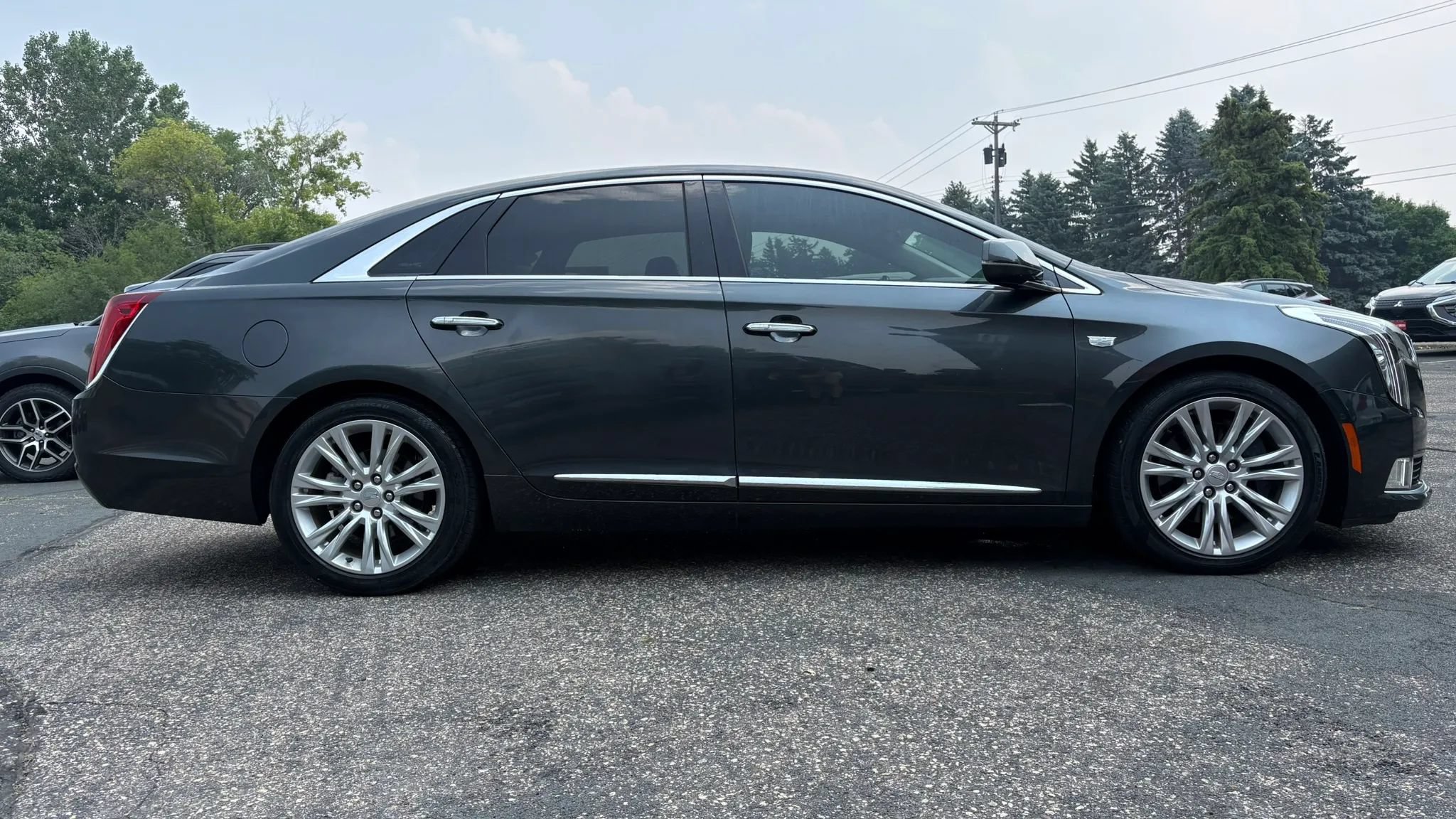 Used 2019 Cadillac XTS Luxury FWD image 12