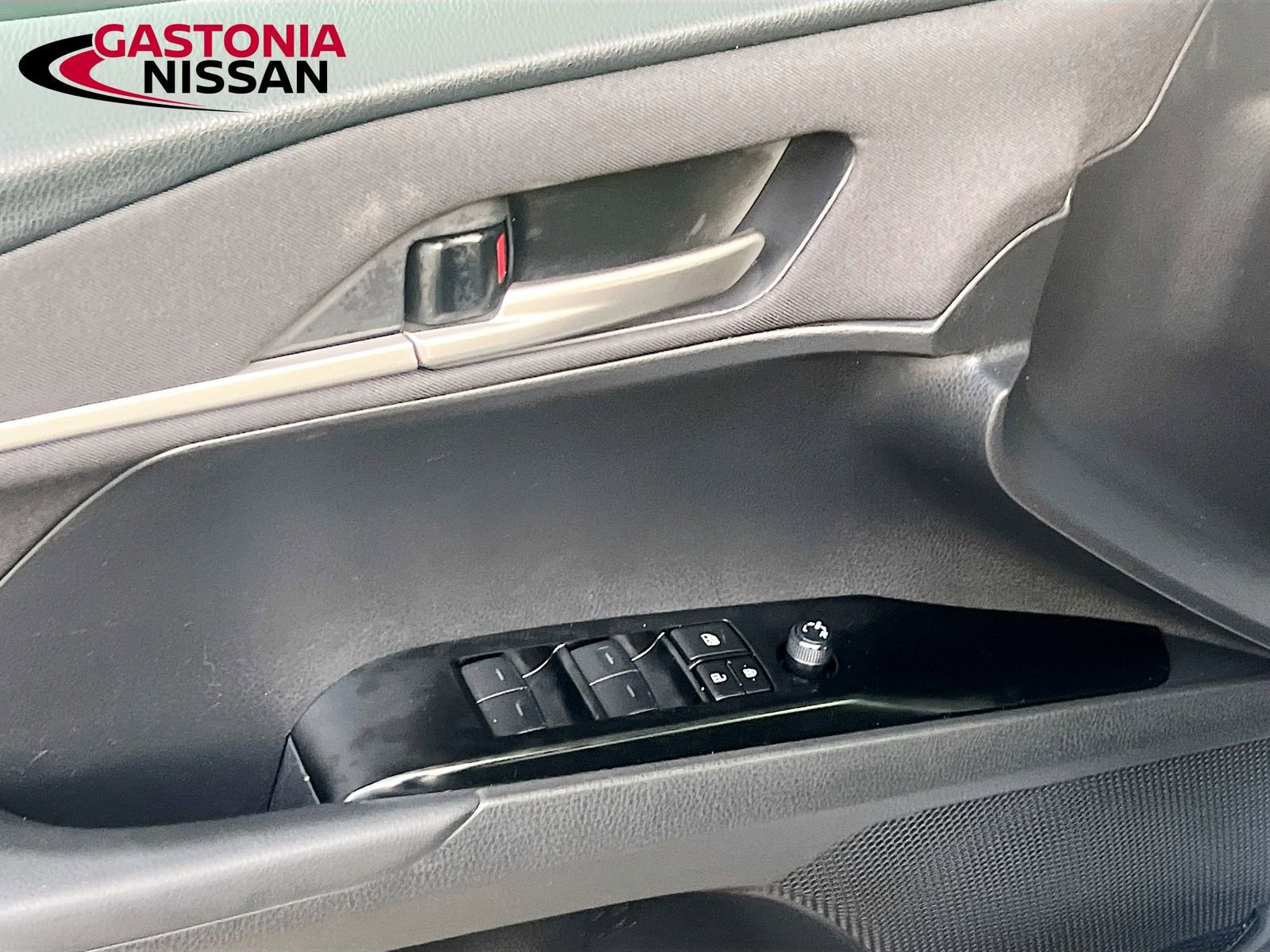 Used 2025 Toyota Camry LE image 22