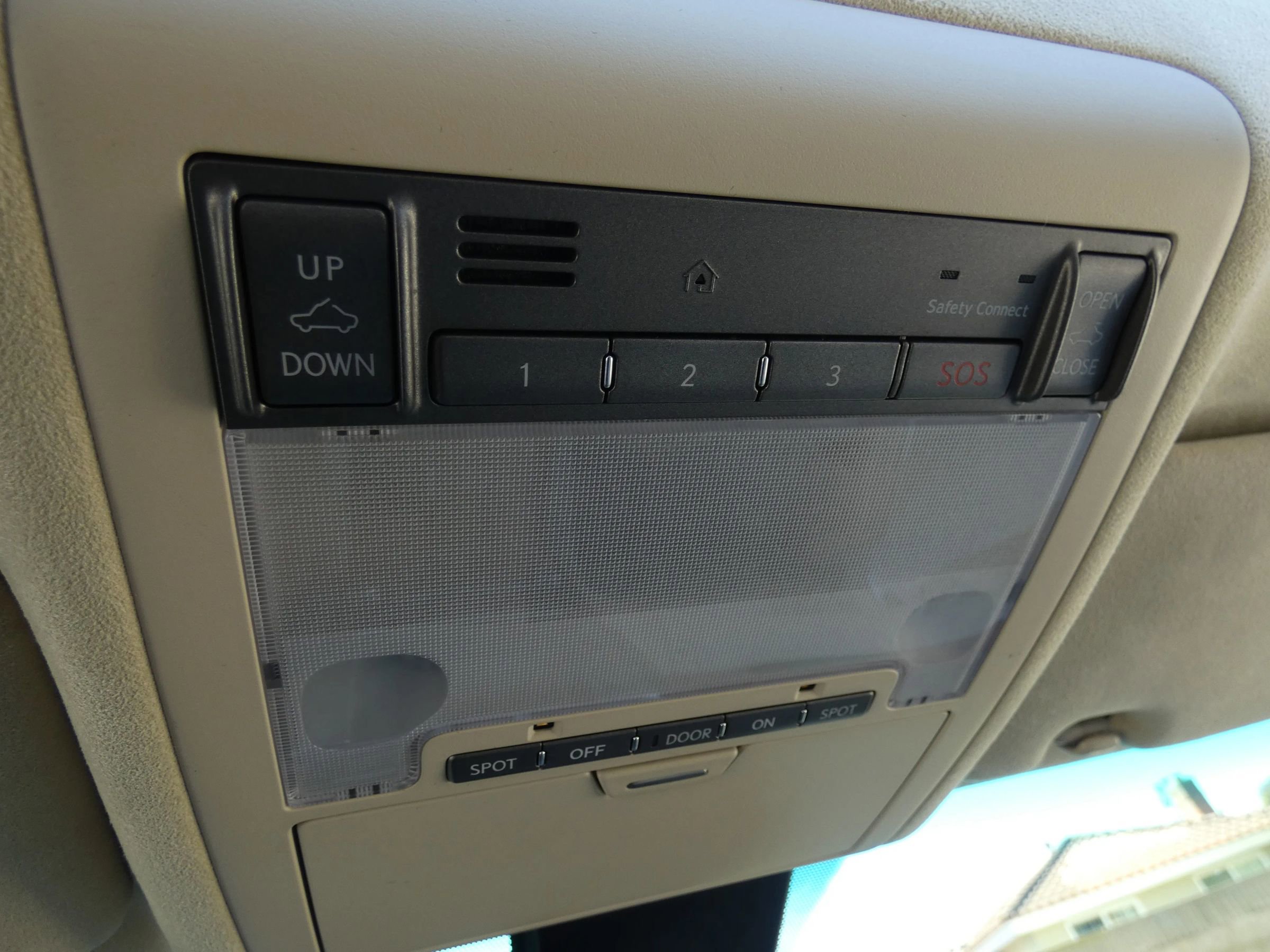 Used 2010 Lexus LS 460 L image 62