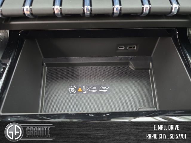 New 2026 GMC Yukon AT4 image 36