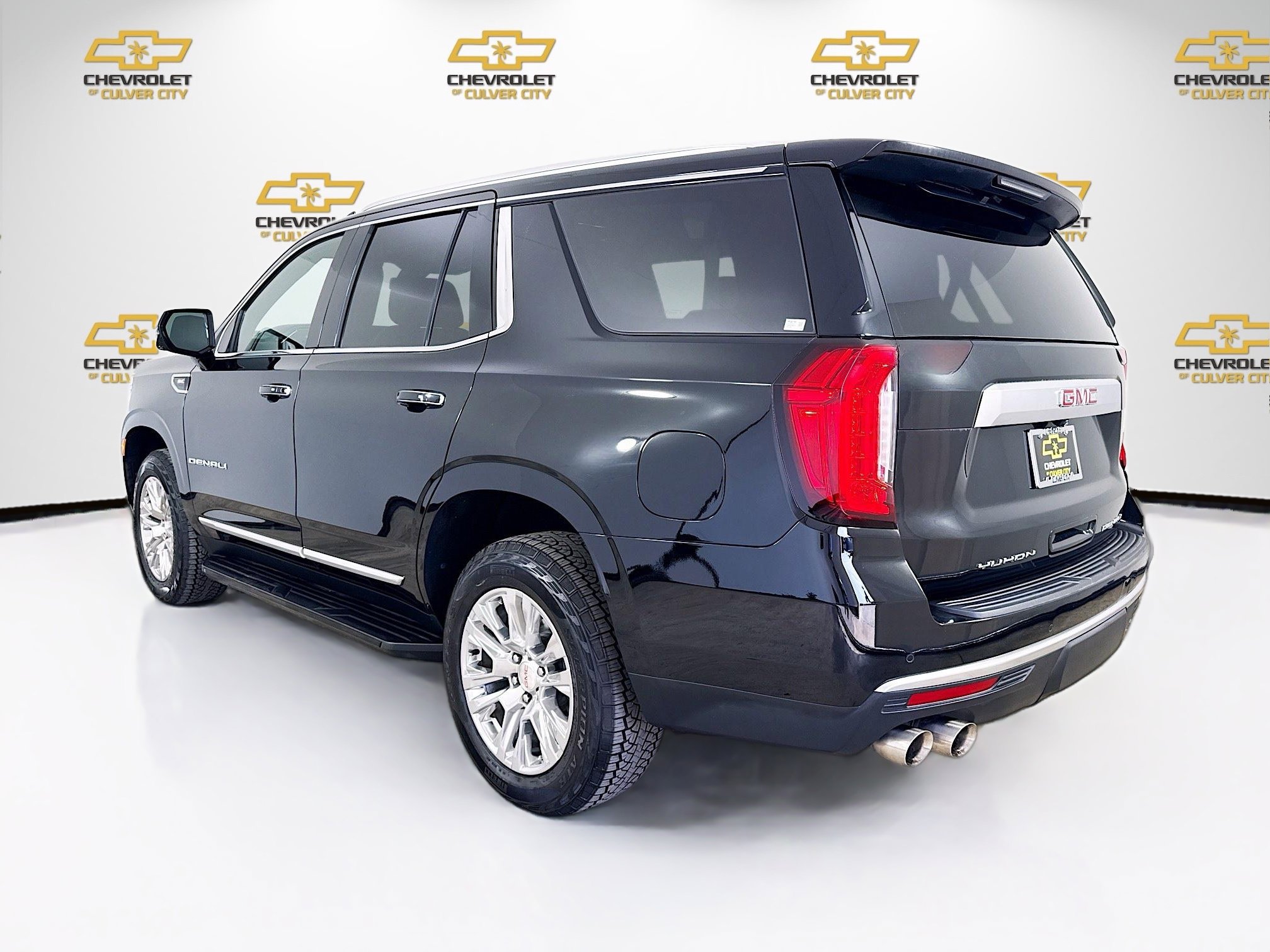 Used 2022 GMC Yukon Denali image 5