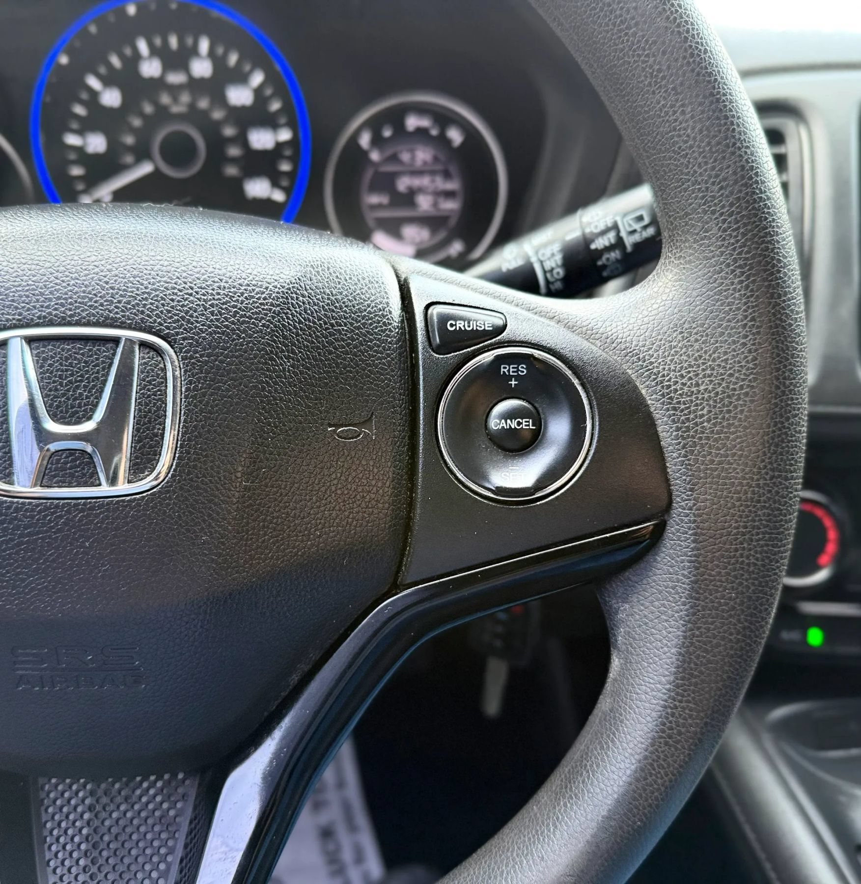 Used 2016 Honda HR-V LX image 14