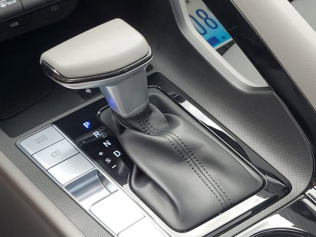 Certified 2024 Hyundai Elantra SEL w/ Convenience Package FWD image 32