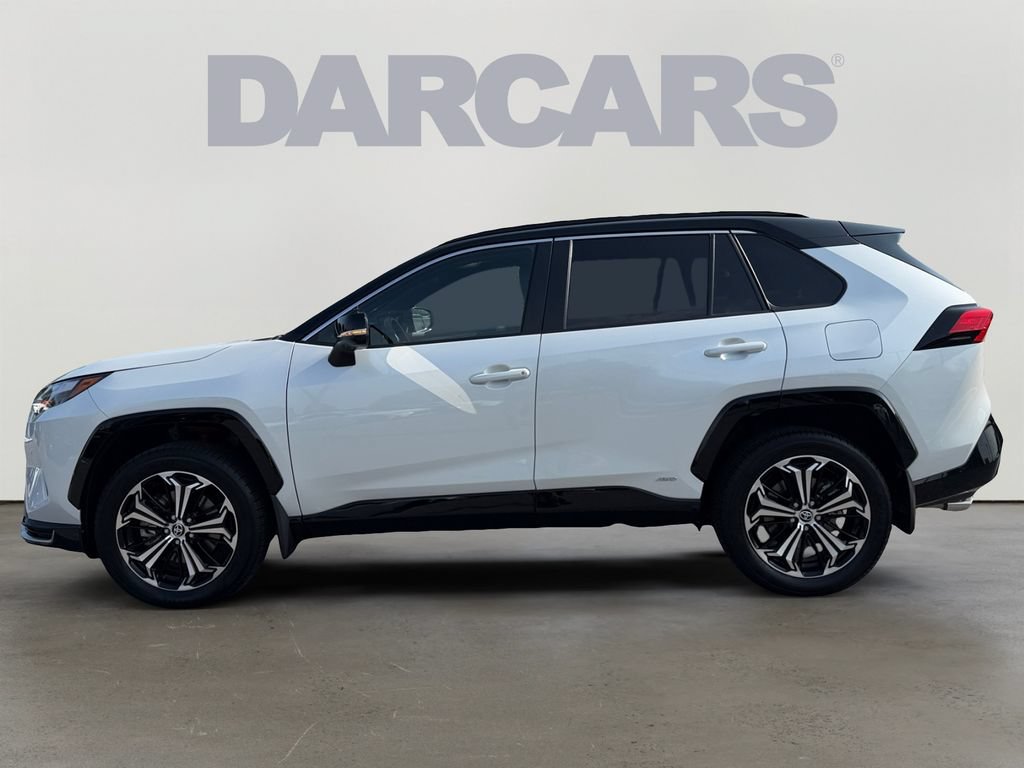 Used 2025 Toyota RAV4 XSE w/ Premium Package AWD/4WD image 3