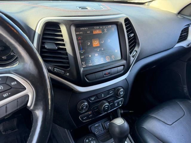 Used 2014 Jeep Cherokee Trailhawk w/ Leather Interior Group image 31