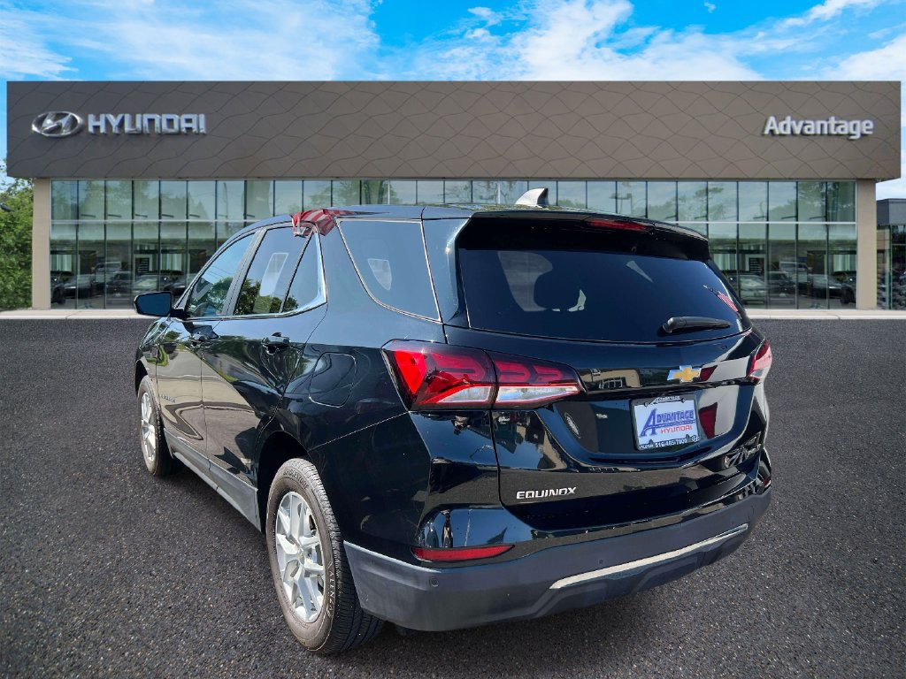 Used 2023 Chevrolet Equinox LT AWD/4WD image 5