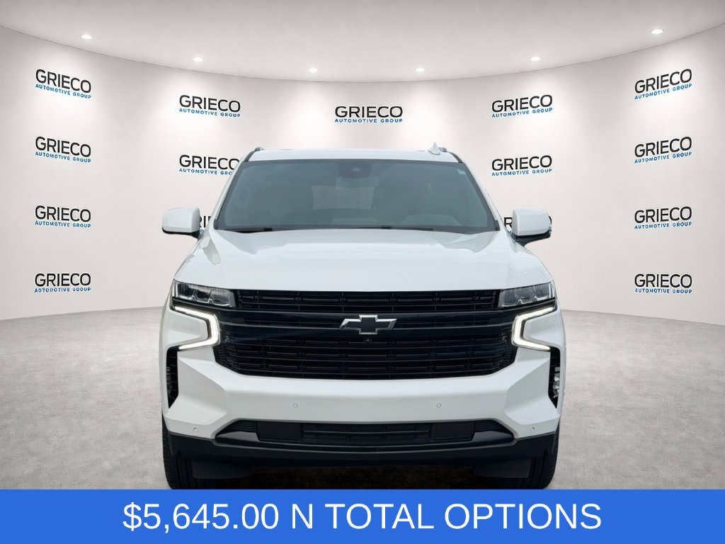 Used 2024 Chevrolet Suburban RST w/ Luxury Package RWD image 2