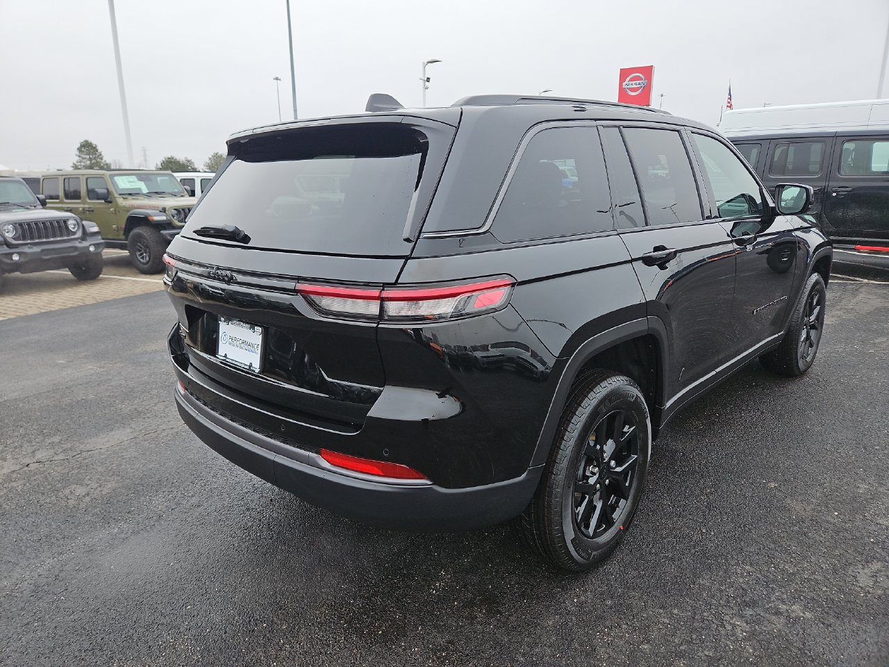 New 2026 Jeep Grand Cherokee Altitude AWD/4WD image 7