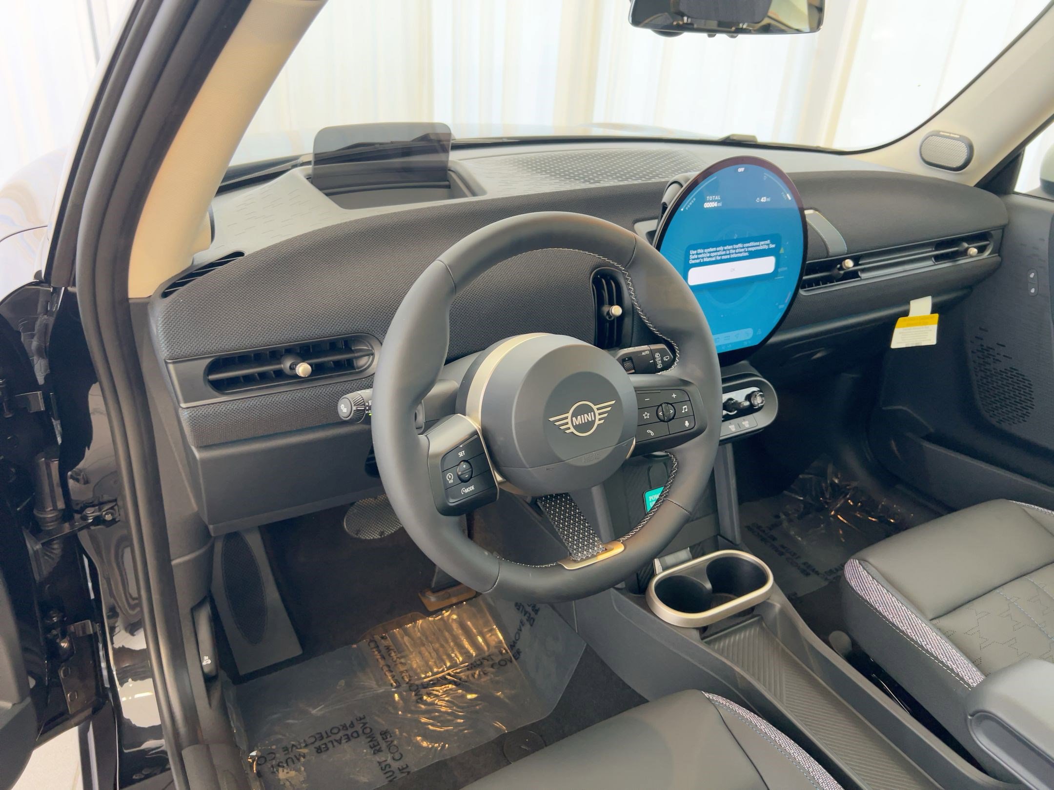 New 2026 MINI Cooper 2-Door Hardtop FWD image 32