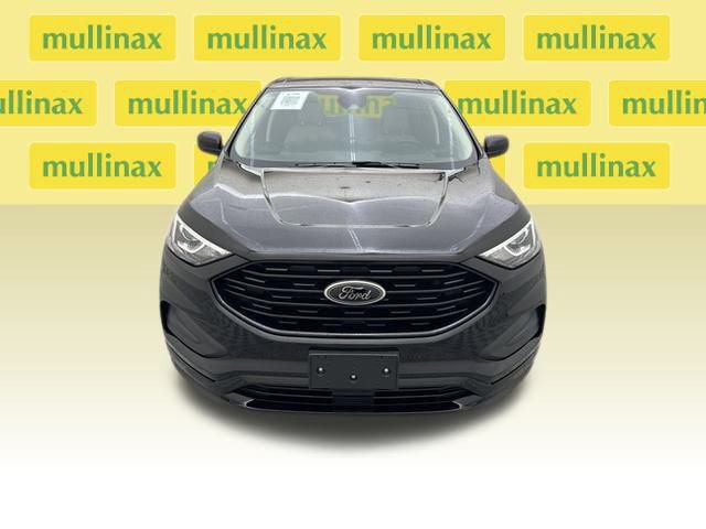 New 2024 Ford Edge SE w/ Black Appearance Package image 14