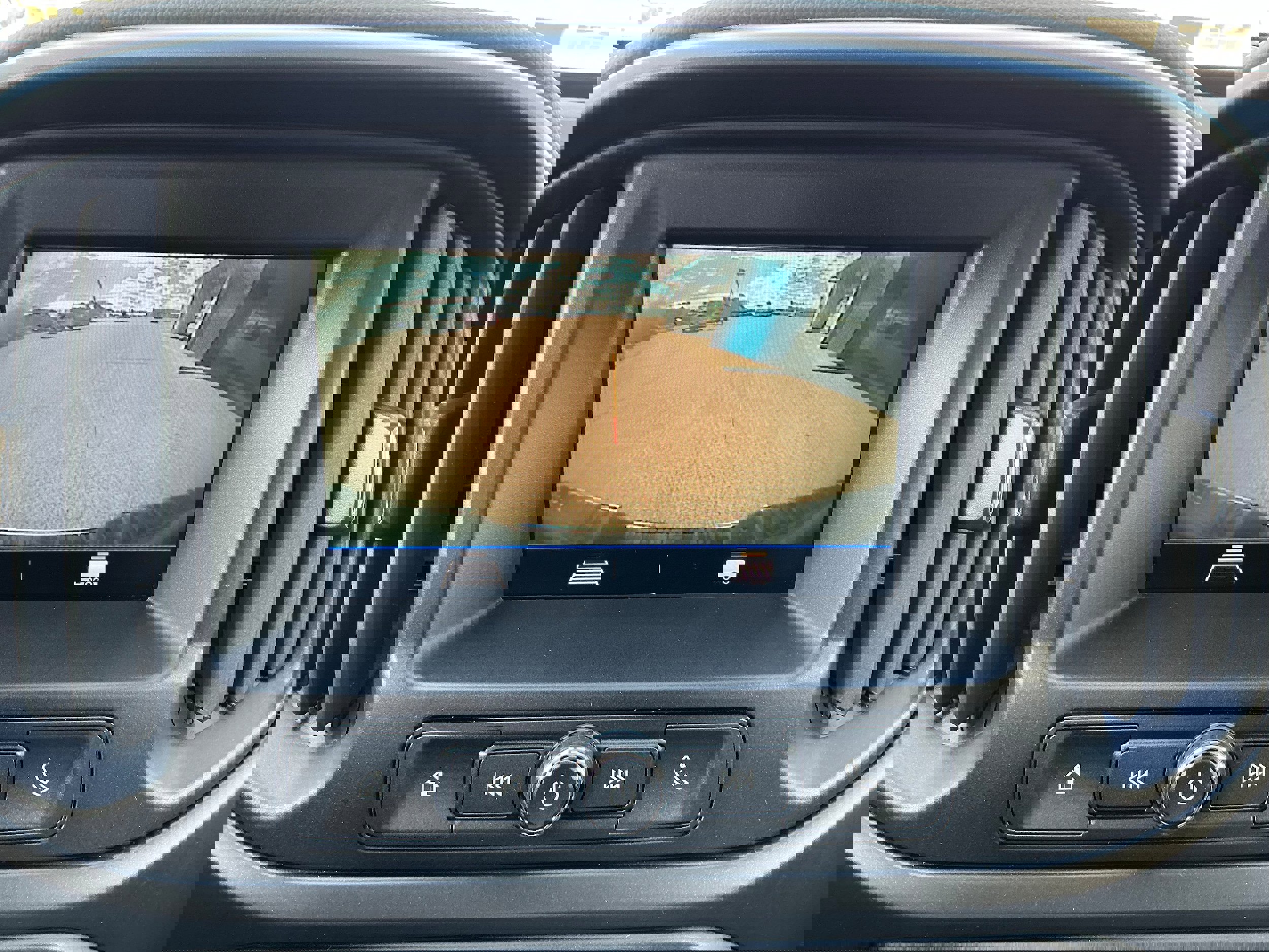 Certified 2022 Chevrolet Colorado W/T w/ WT Convenience Package image 8