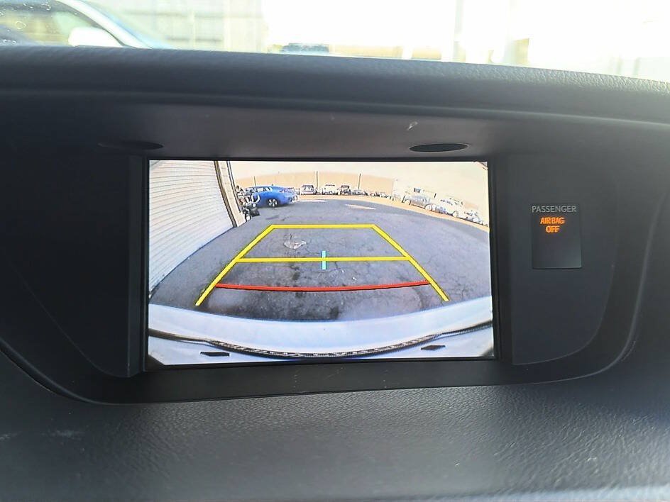 Used 2015 Lexus ES 350 w/ Luxury Package FWD image 10