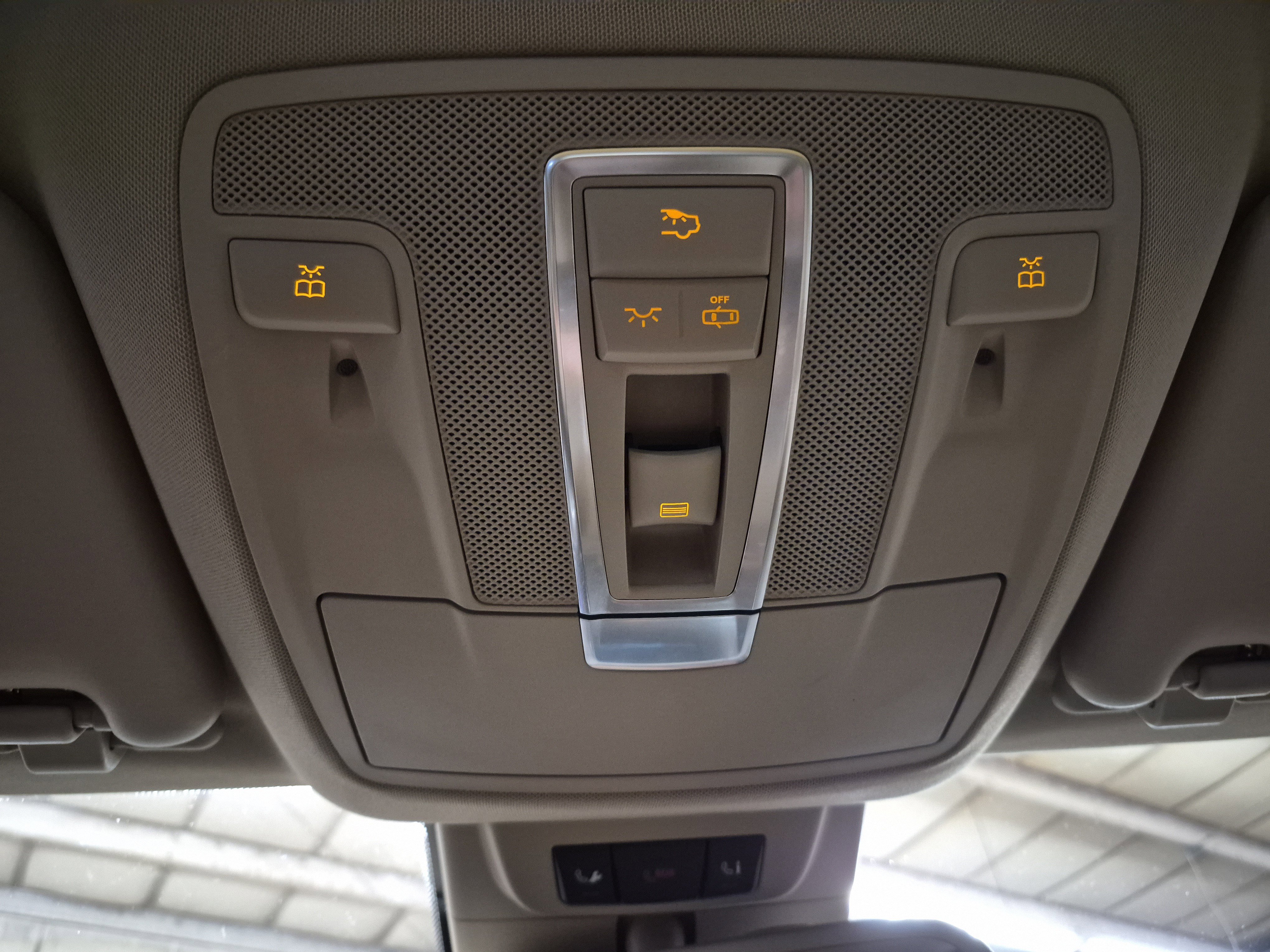 Used 2014 Mercedes-Benz GL 450 4MATIC image 40