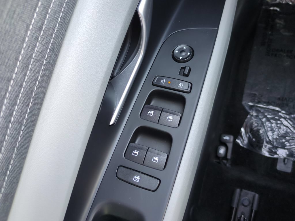 Certified 2024 Hyundai Elantra Limited FWD image 19
