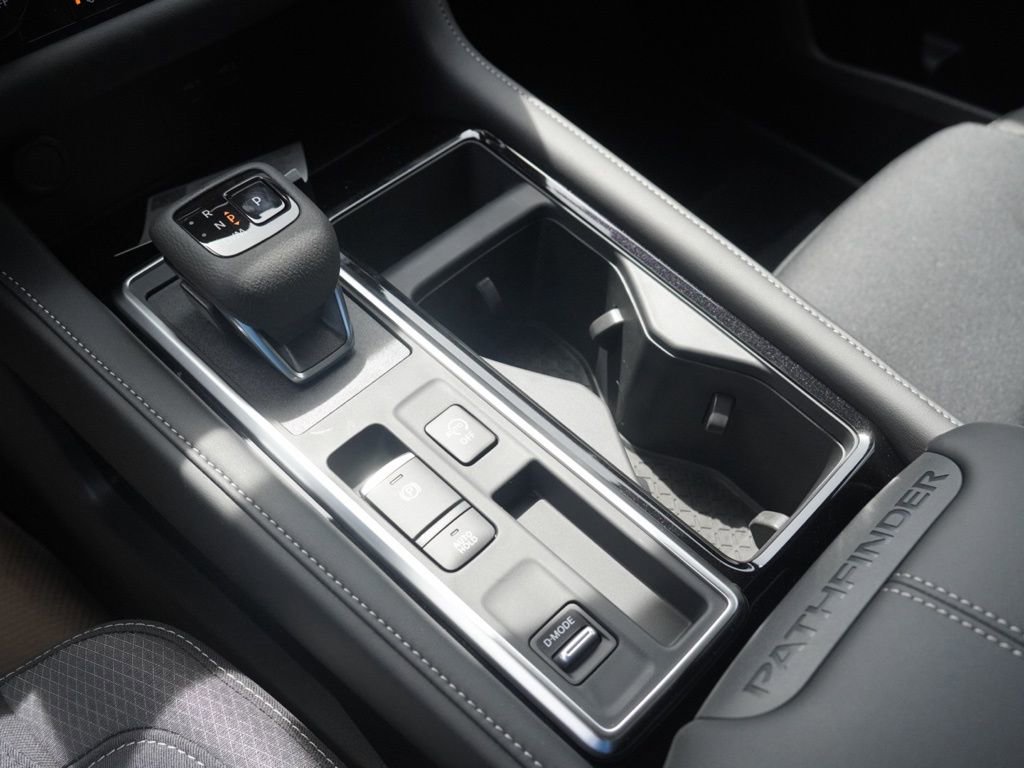 New 2026 Nissan Pathfinder SV image 15