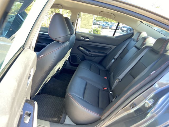 Used 2025 Nissan Altima 2.5 SR FWD image 22