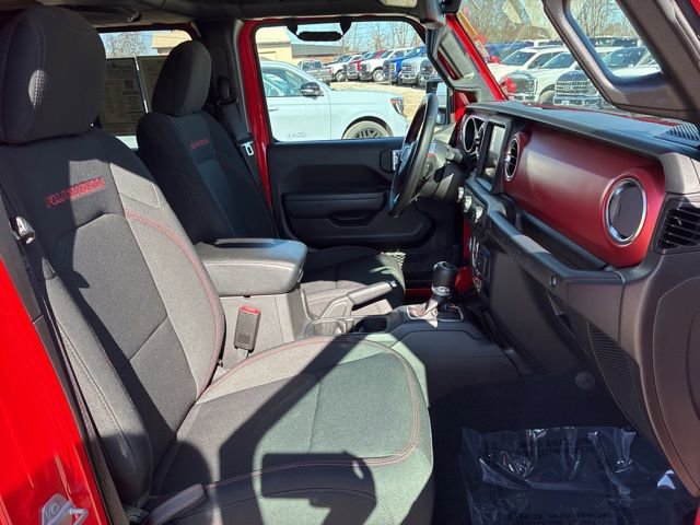 Used 2022 Jeep Wrangler Unlimited Rubicon w/ Cold Weather Group image 34