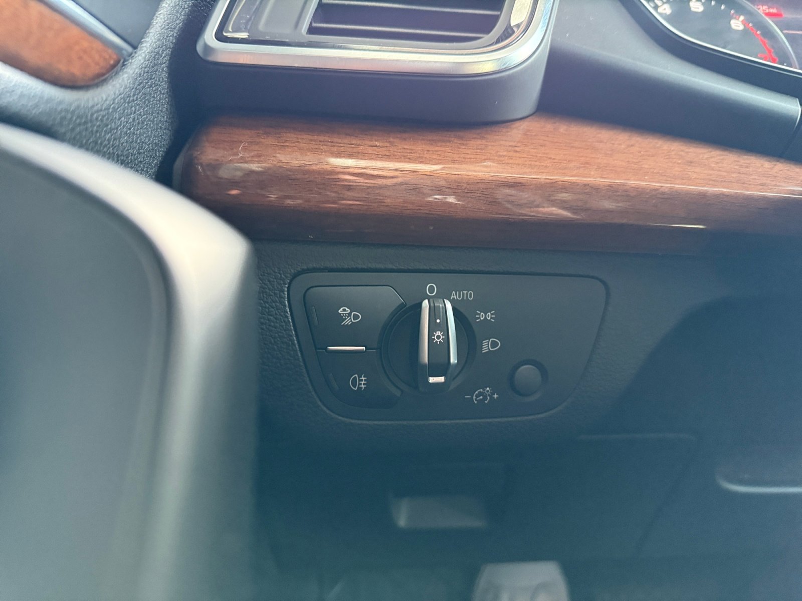 Used 2022 Audi Q5 2.0T Premium w/ Convenience Package image 20