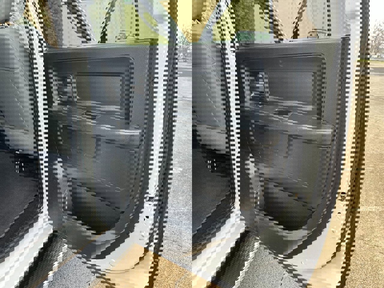 Used 2018 RAM 2500 Tradesman w/ Chrome Appearance Group image 36