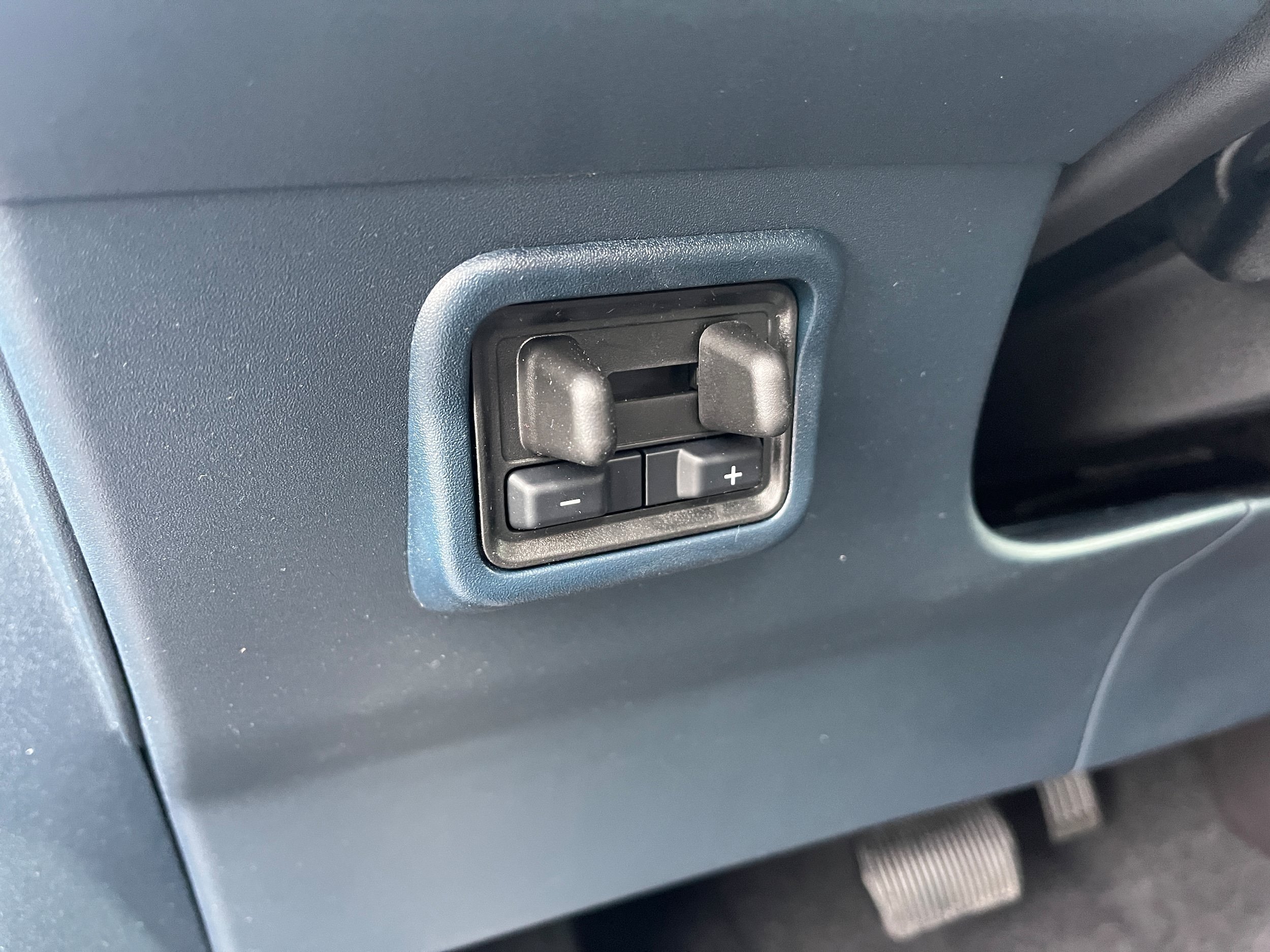 New 2026 Ford Maverick XLT w/ XLT Luxury Package AWD/4WD image 11