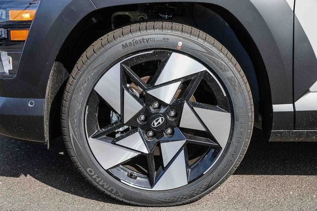 New 2026 Hyundai Kona Limited FWD image 11