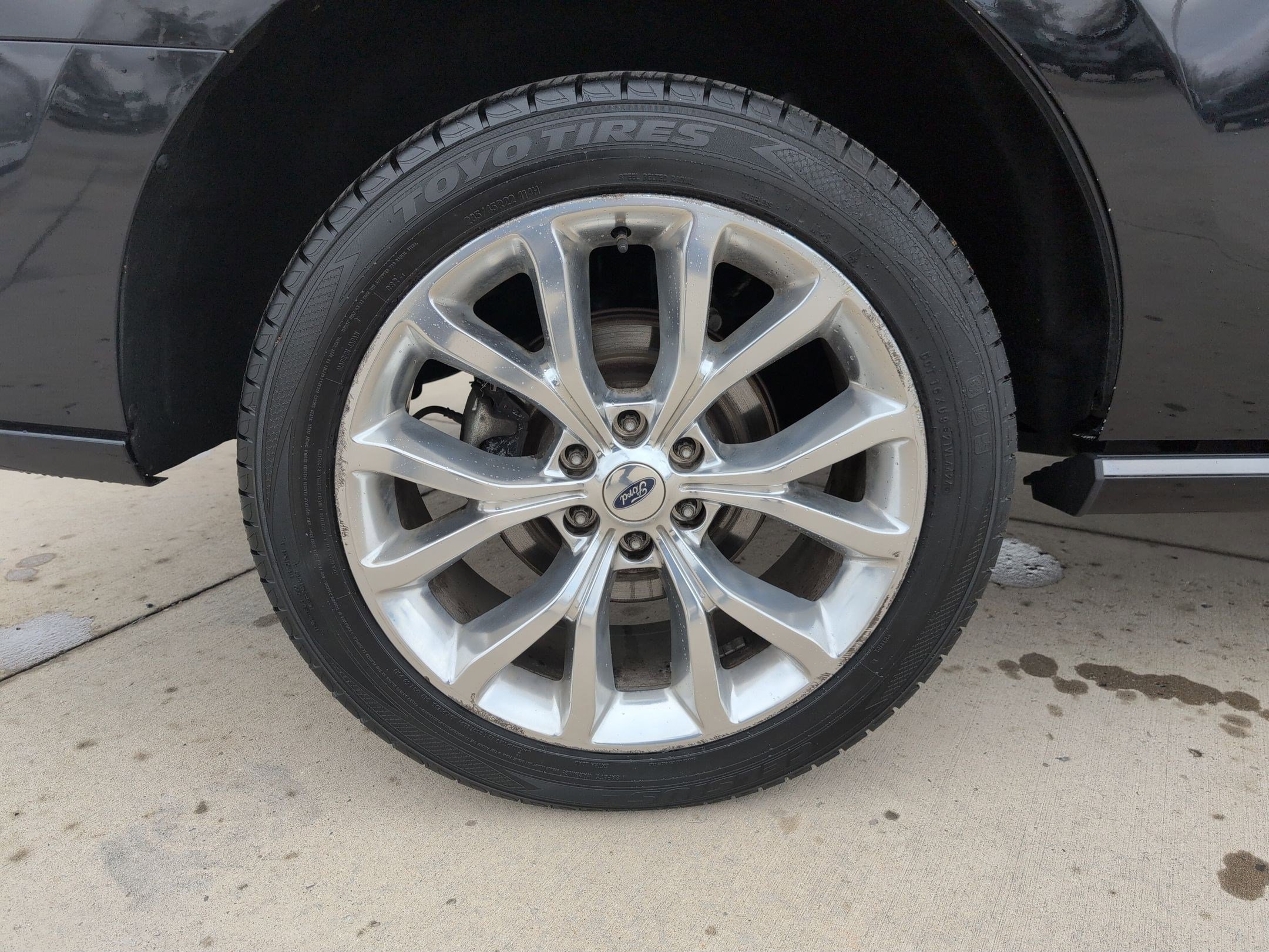 Used 2019 Ford Expedition Platinum image 12