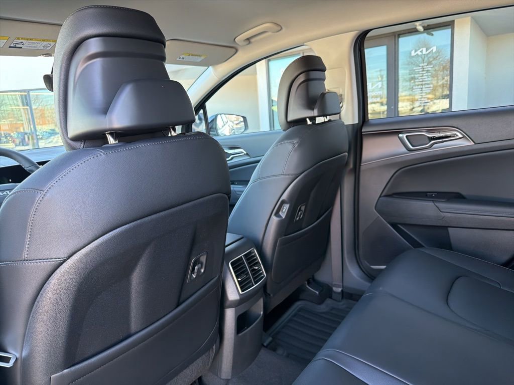 New 2026 Kia Sportage EX image 21