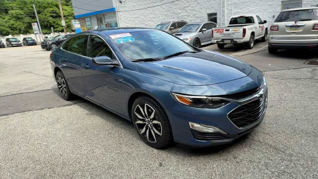 Used 2024 Chevrolet Malibu RS FWD image 2