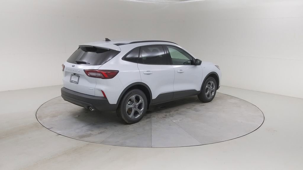 New 2026 Ford Escape ST-Line w/ Tech Pack #1 image 13