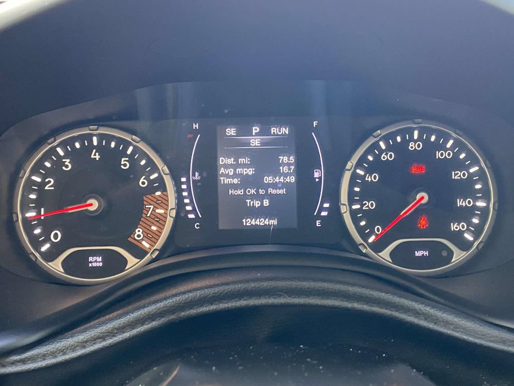 Used 2020 Jeep Renegade Sport AWD/4WD image 23