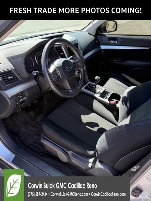 Used 2014 Subaru Outback 2.5i AWD/4WD image 2