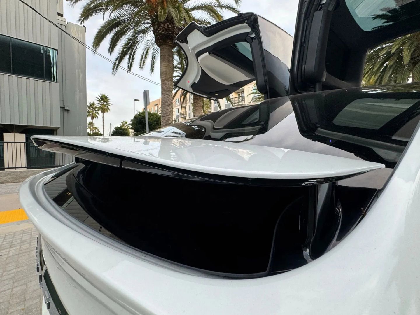 Used 2020 Tesla Model X Long Range AWD/4WD image 51