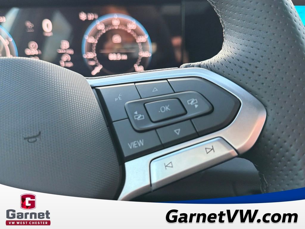 New 2026 Volkswagen Tiguan SE R-Line image 21