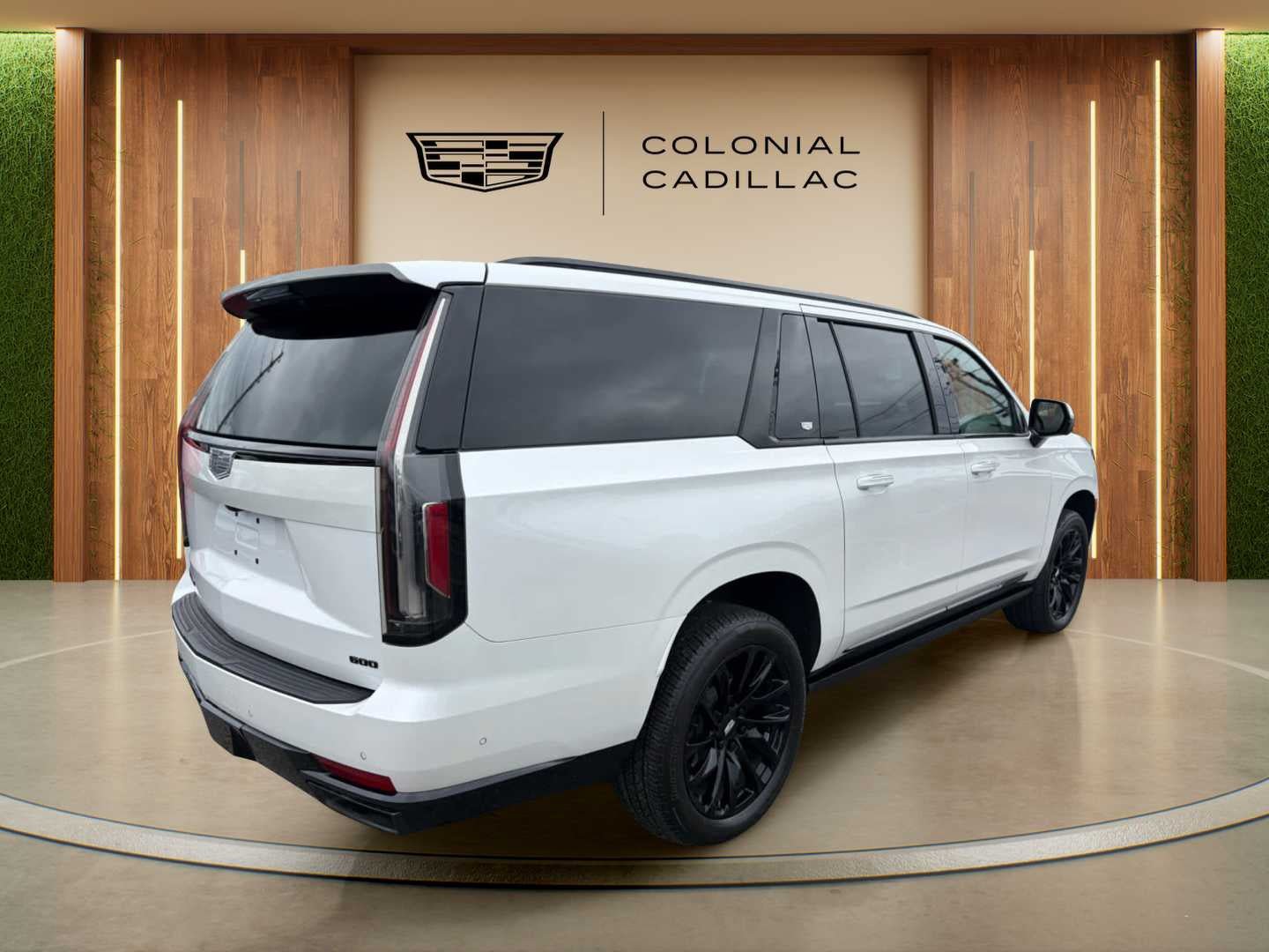 Used 2022 Cadillac Escalade ESV Sport w/ Touring Package AWD/4WD image 12