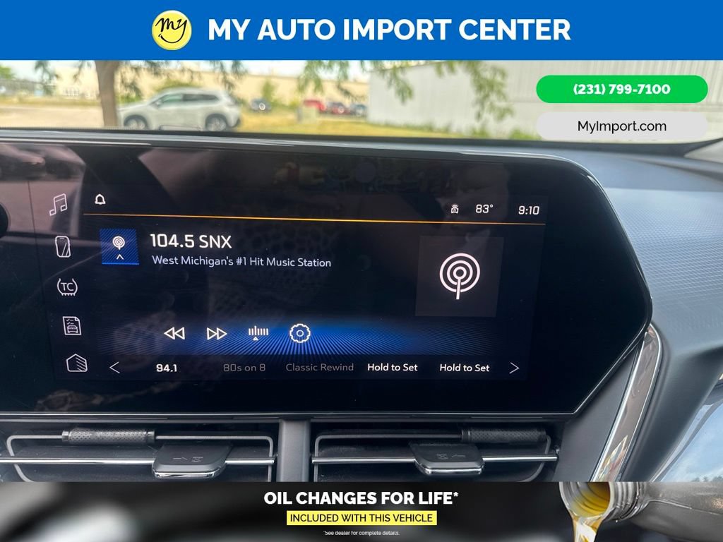 Used 2025 Chevrolet Trax ACTIV FWD image 21