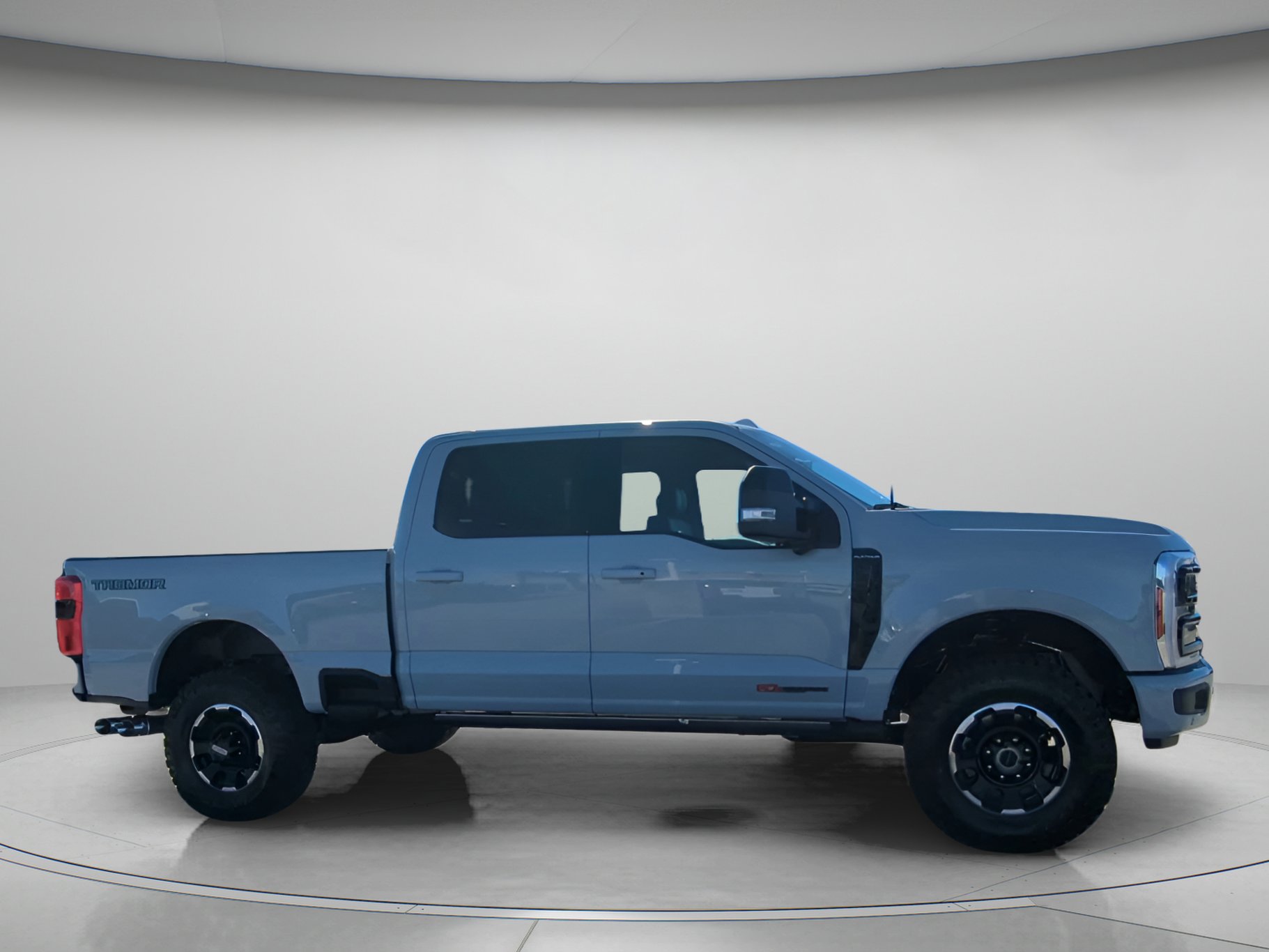 New 2026 Ford F250 Platinum w/ Tremor Off-Road Package image 36