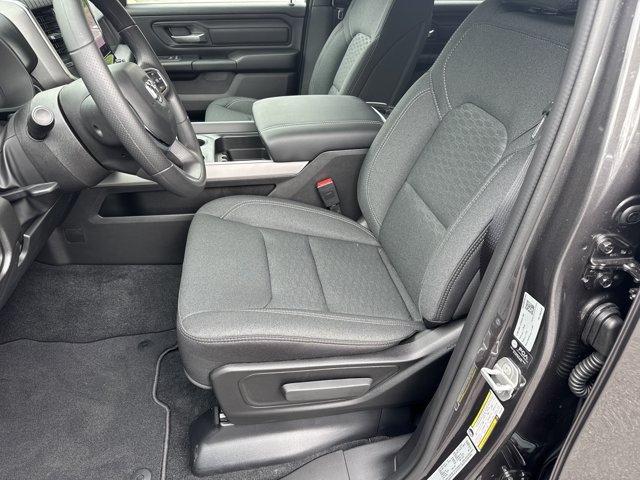 New 2026 RAM 1500 Express AWD/4WD image 9