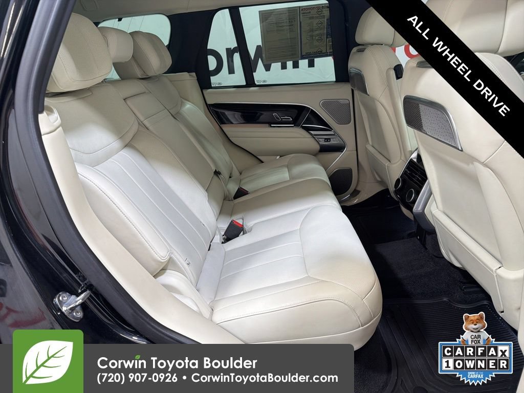 Used 2025 Land Rover Range Rover Autobiography AWD/4WD image 15