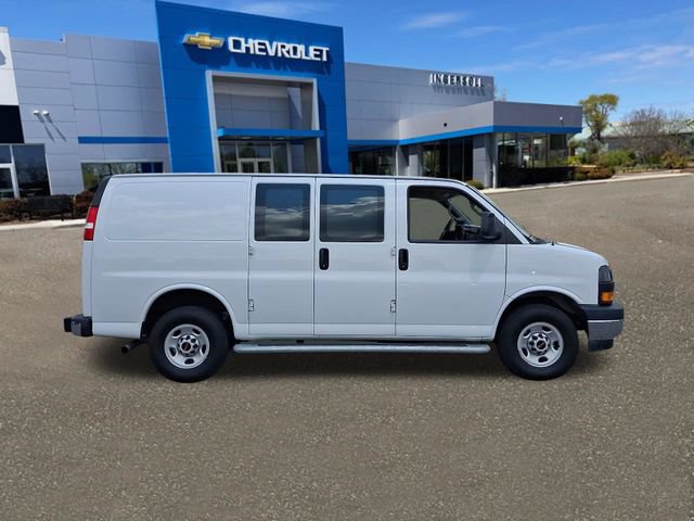 Used 2024 GMC Savana 2500 w/ Driver Convenience Package RWD image 27