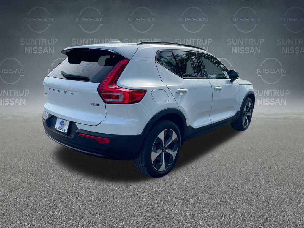 Used 2023 Volvo XC40 B5 Plus w/ Protection Package Premier image 82