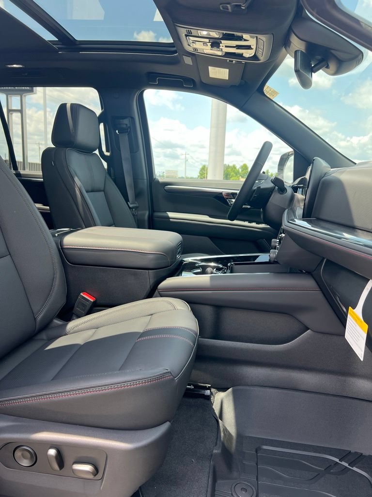 New 2026 Chevrolet Tahoe RST w/ RST Capability Package AWD/4WD image 4
