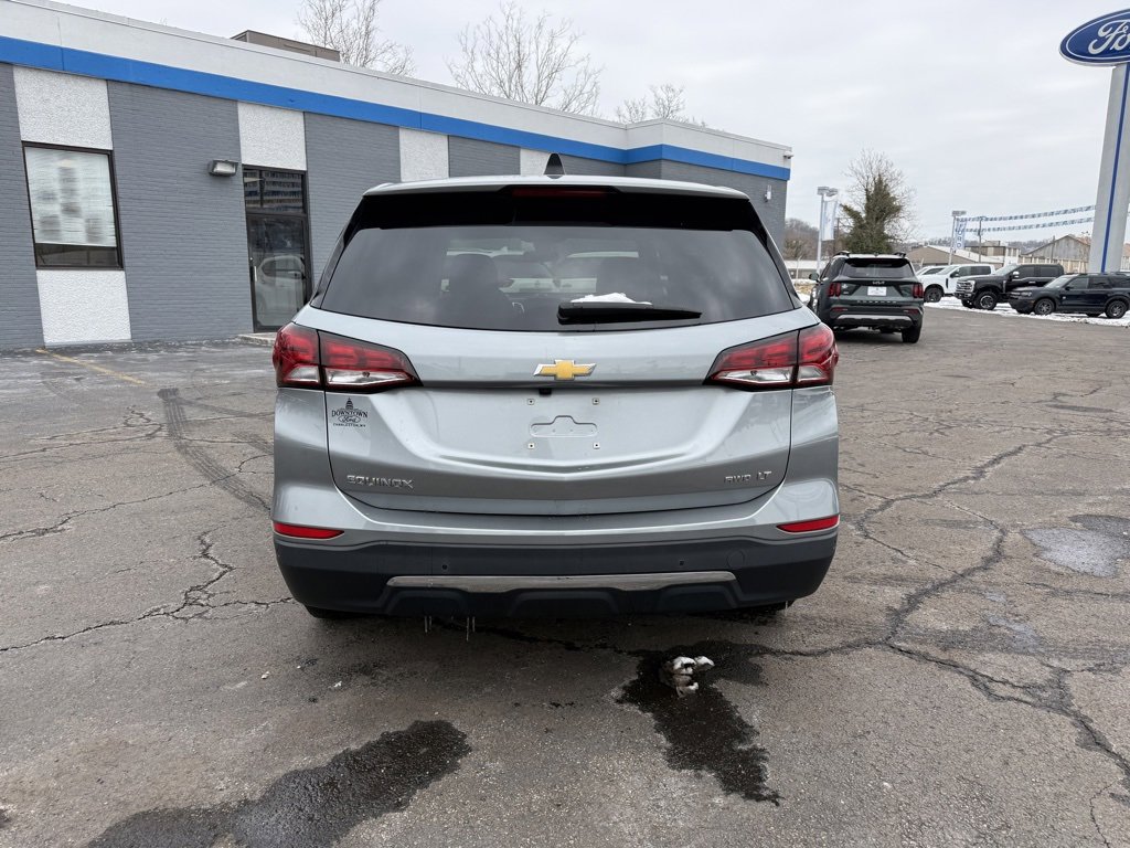 Used 2023 Chevrolet Equinox LT w/ Driver Convenience Package image 6