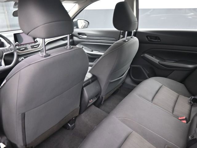 Used 2024 Nissan Altima 2.5 SV image 23