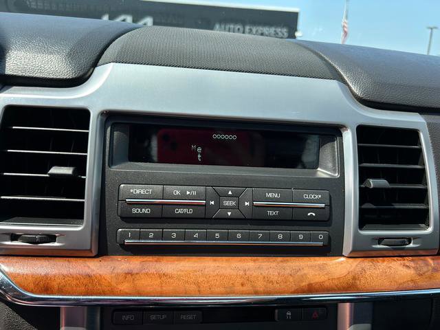 Used 2011 Lincoln MKZ 4dr Sdn FWD image 17