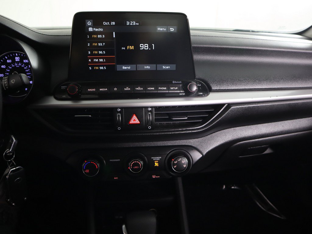 Used 2020 Kia Forte LXS FWD image 40