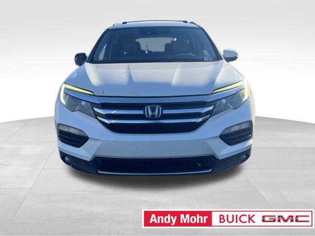 Used 2017 Honda Pilot Touring image 3