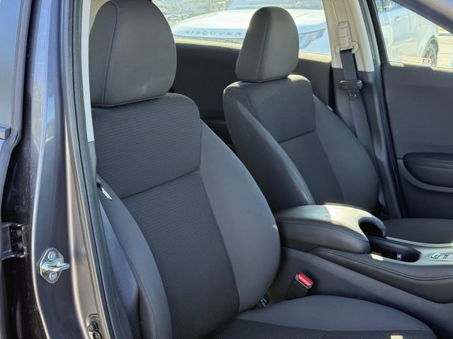 Used 2020 Honda HR-V LX image 19