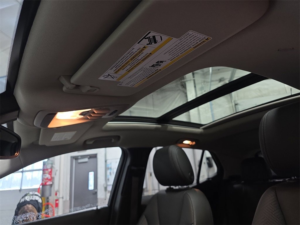 Certified 2023 Buick Encore GX Essence w/ Experience Buick Package image 32