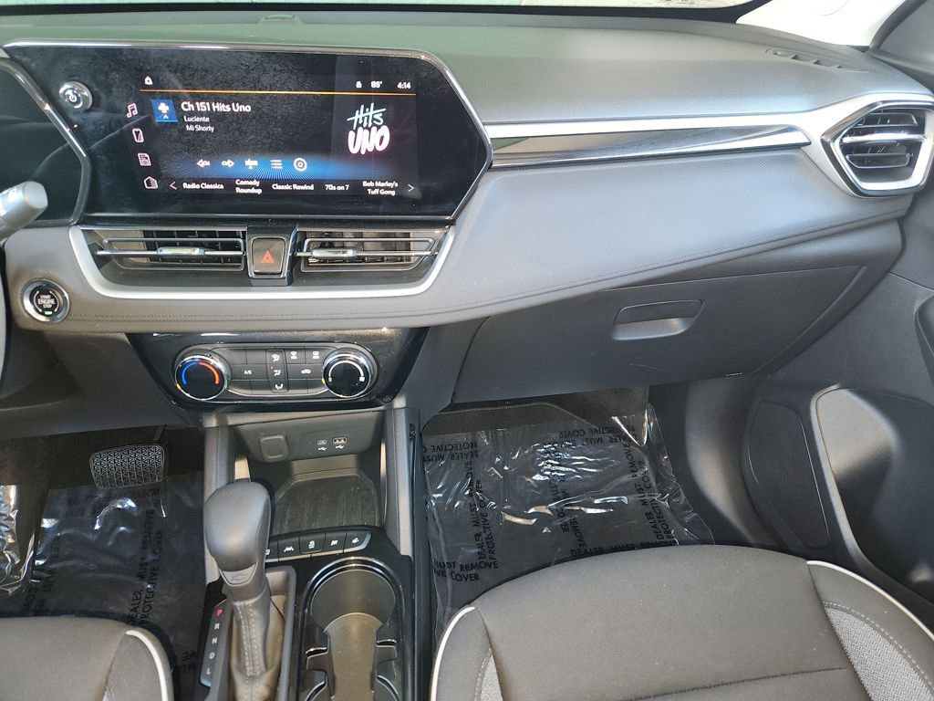 Used 2025 Chevrolet TrailBlazer LT image 16